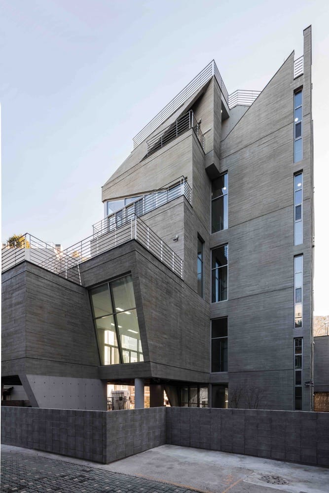 03_001_rear_side_001