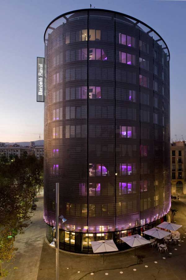 Barcelona Raval Oteli CMV Mimarlar