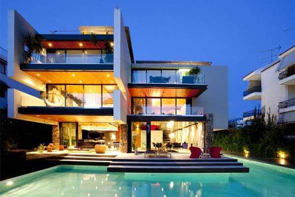 Atina’da bir apartman