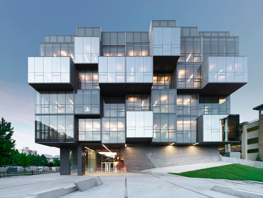 UBC İlaç Bilimleri Fakültesi / Saucier + Perrotte architectes