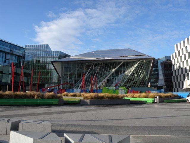 Studio Daniel Libeskind – Dublin Büyük Kanal Meydanı Tiyatrosu Dublin, İrlanda