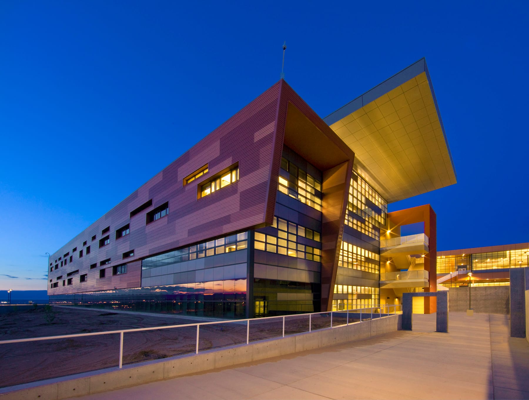 Atrisco Miras Akademisi / Perkins + Will ve FBT Mimarlar