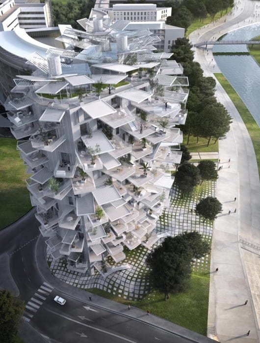 Bir çılgınlık yarışması birincisi: Sou Fujimoto