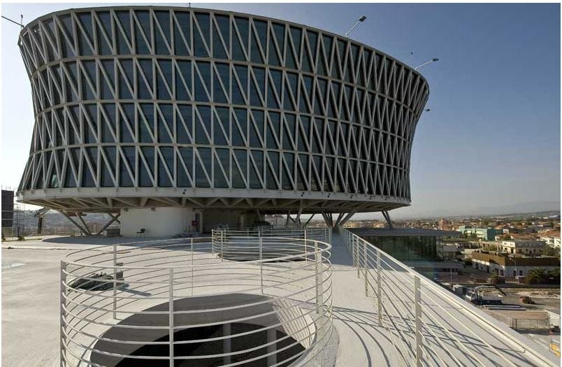 De Cecco İş Merkezi / Massimiliano & Doriana FUKSAS