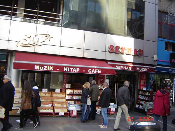Kadıköy Tarihi Çarşıda “Canlanma” / Arif Atılgan