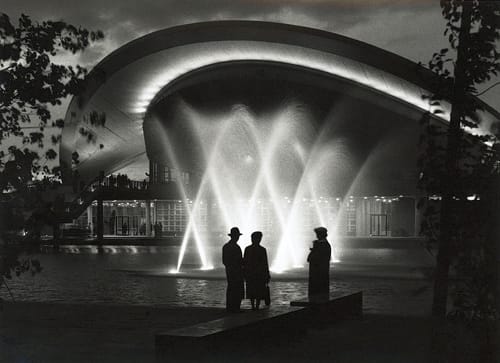 1957