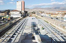 Yarım bırakılan istasyon inşaatları tamamlanacak