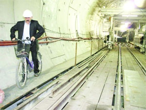 Marmaray’a ziyaretçi akıyor