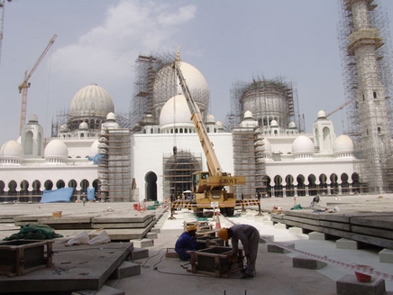 dhabi_mosque_4.jpg