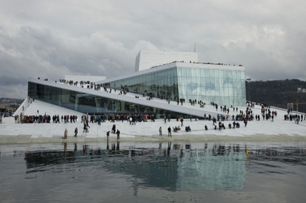 Mies van der Rohe, Oslo opera evine gitti