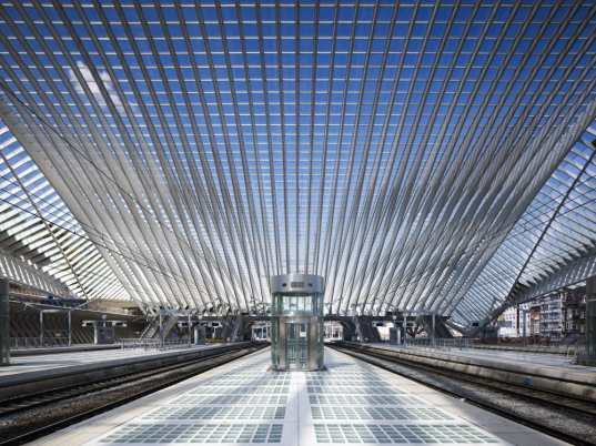 calatrava-tgv-station-2.jpg