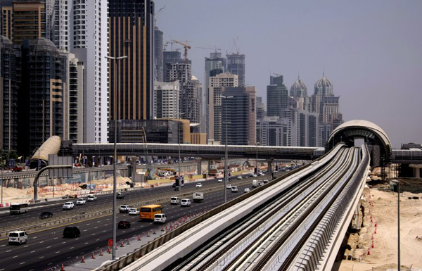 dubai-metro-4.jpg