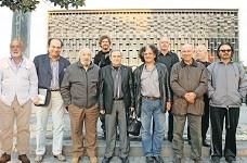 pazartesi-akthamy-tum-ystanbul-bir-sergi-alany.jpg
