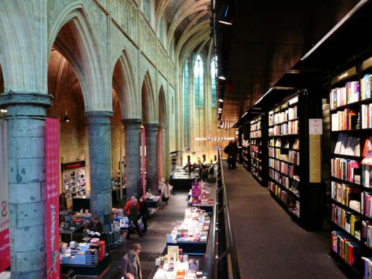 selexyz-domincan-church-maastricht-3.jpg
