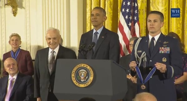 2016-Obama-Presidential-Medal-of-Freedom-Gehry-Lin-1