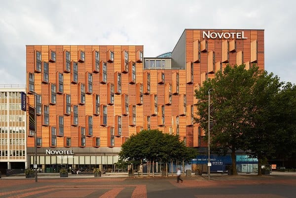 Dönüşüm Geçirmiş Londra’da Otel…
