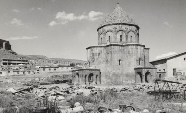 Yitik İmparatorluğu Resmetmek: İtalyan Merceğinden Anadolu’daki Bizans Sanatı, 1960–2000