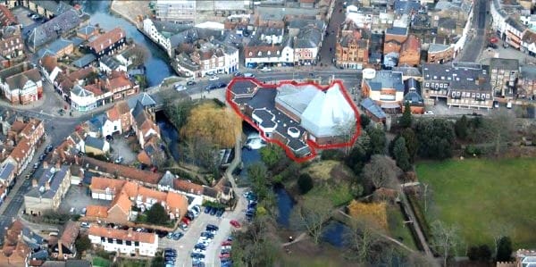 Hertford Theatre Büyütülüyor…
