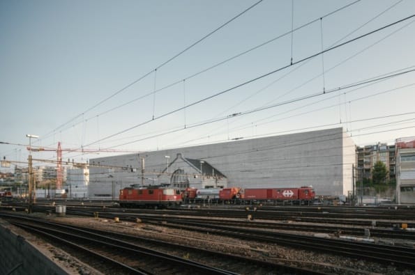 d9