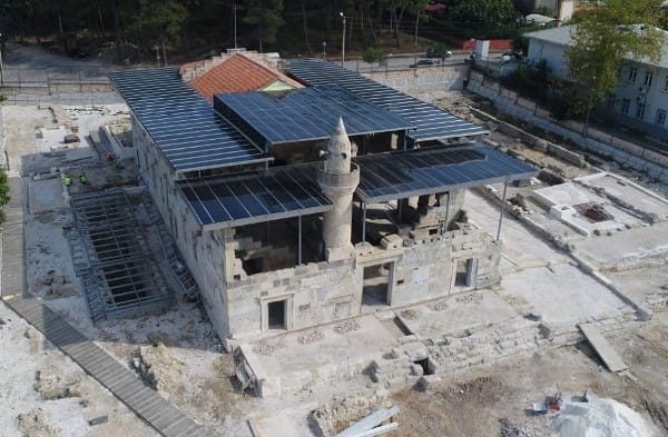 Ç