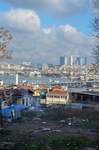 tarihi-evler-yakiliyor-suc-artiyor-yetkililer-sessiz-mega-kentin-kalbi-icler-acisi-halde-676980-1