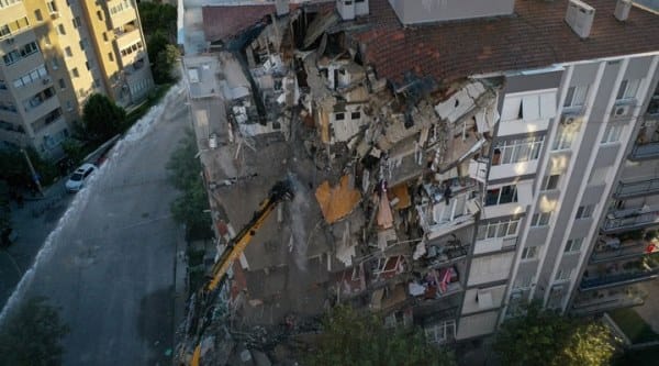 Çöken Karagül Apartmanı’na da 10 yıl önce rapor verilmiş
