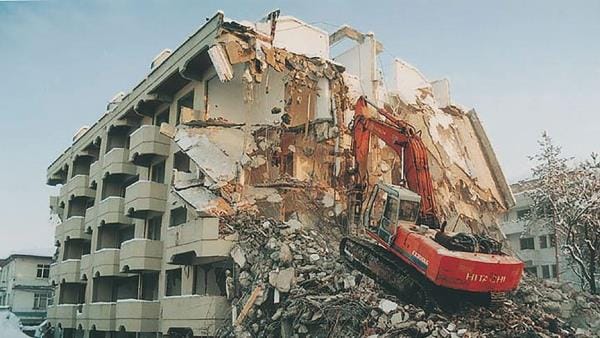 Düzce Depremi’nde 21. yılında değişen hiçbir şey yok, acil eylem planı hazırlanmalı