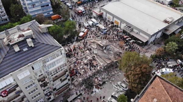 İzmir depremi sonrası TMMOB’den ilk gözlem raporu: İmar affı yasaklanmalıdır