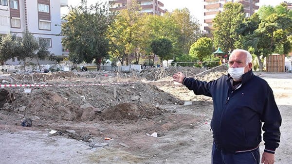 İzmir depreminde yıkılan Yağcıoğlu Sitesi’nde çatlaklar boyayla kapatılmış