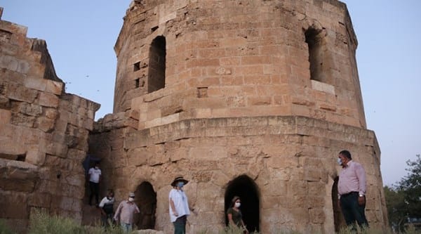 9 asırlık Harran Sarayı’nın kapısı ortaya çıktı