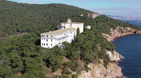 Adalar Belediyesi’nden çağrı: Sanatoryum tekrar sağlık hizmeti versin!