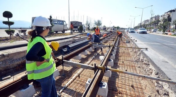 Tramvayı Yapım İhalesi için yeni mezun mühendis ve mimar şartı