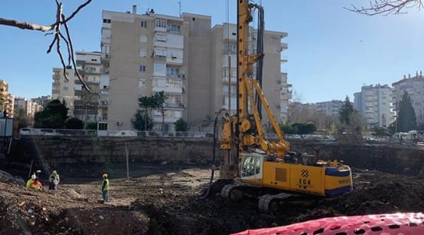 Zemine değil geleceğe kazık