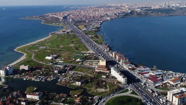 “Kanal İstanbul devreye girdiğinde Avrupa yakasını besleyen suyun yüzde 65’i devre dışı kalacak, 5 milyon insanın suyu kesilecek”
