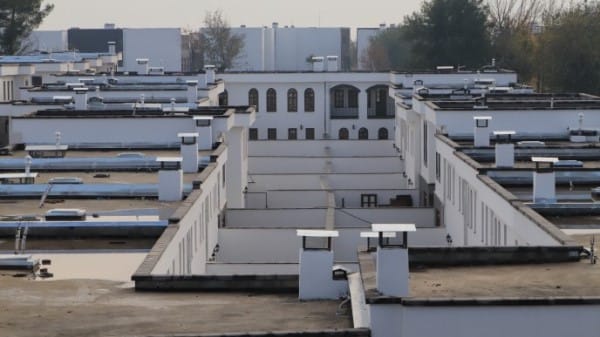 Sur’da 5 yıl aradan sonra yasak kalktı : Tarihi kent betona gömülmüş