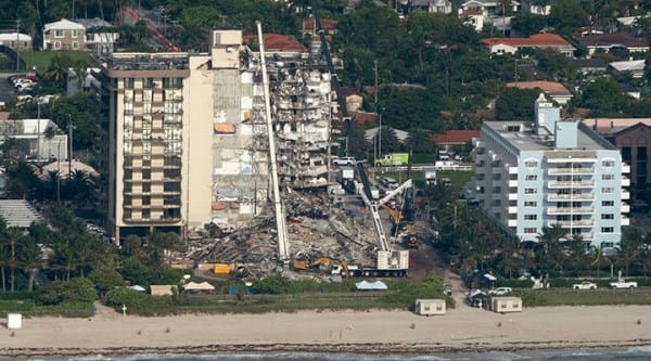 Florida’da çöken binada ölü sayısı 9’a yükseldi: 156 kişiden haber yok