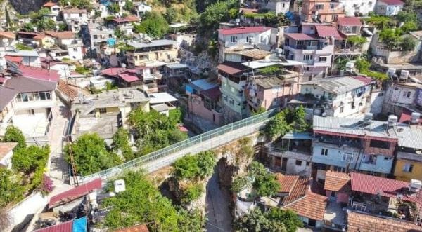 Hoşgörü kenti Hatay’ın Roma döneminden kalma tarihi su kemerleri zamana direniyor
