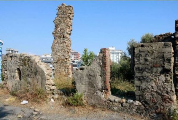 Naula Antik Kenti’nde tahribat