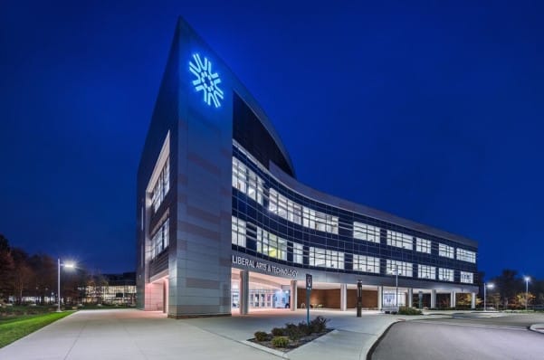 Cuyahoga Community College Westshore Kampüsü