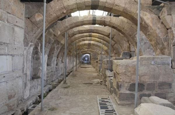 Smyrna Agorası’ndaki belgelerde İzmir’in önceki depremleri ortaya çıktı