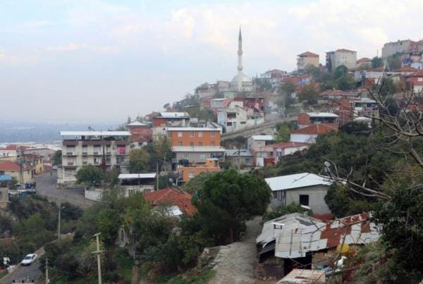 Kemalpaşalılar kentsel dönüşüm için çözüm arıyor: Yerinde dönüşüm istiyoruz