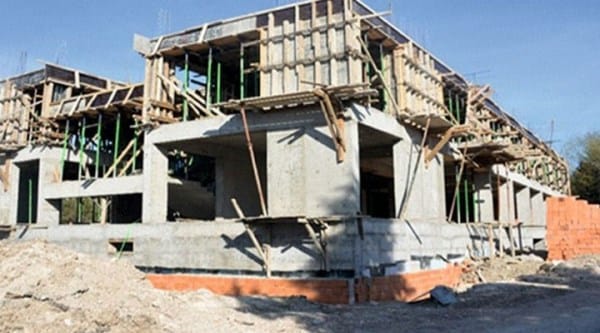 Okul inşaatları iptal, yapı paydos