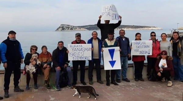Karaburunlu yurttaşlardan iskele projesine tepki: “Bölgeye zarar verecek”