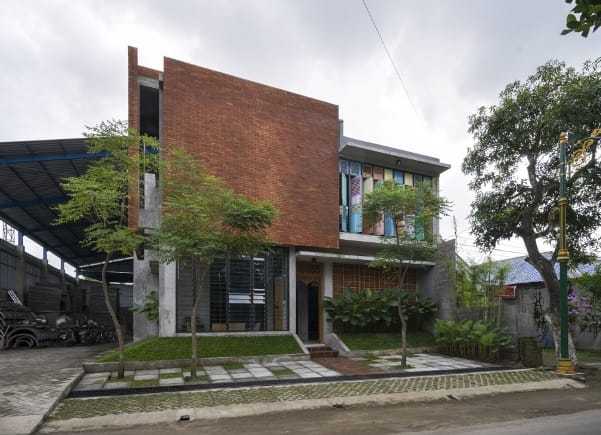 Graha Lakon