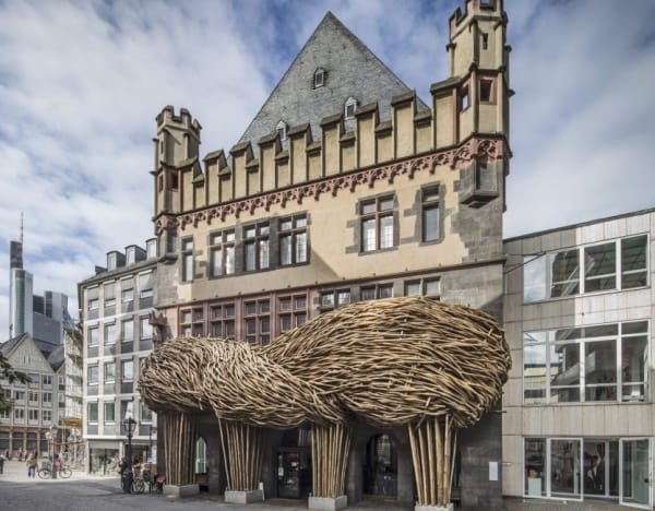 Frankfurter Kunstverein’de Bambu Cephe
