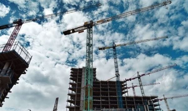 Euro Bölgesi’nde inşaat üretimi martta sabit kaldı