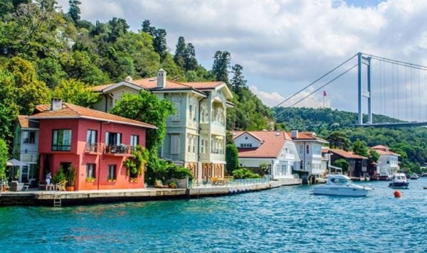 Boğaz yalıları şeyhlere gitti! Son bir yılda İstanbul Boğazı’ndaki yalıların yüzde 3’ü el değiştirdi