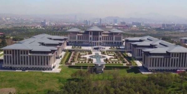Atatürk Orman Çiftliği’nde Kaçak Saray ne ise ABD Elçiliği odur