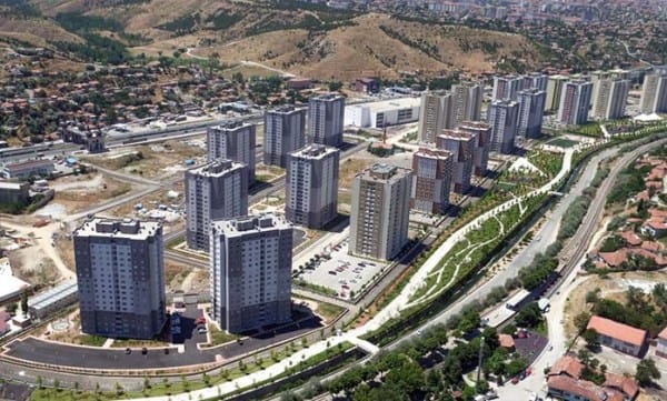 Yoksula değil yandaşa konut