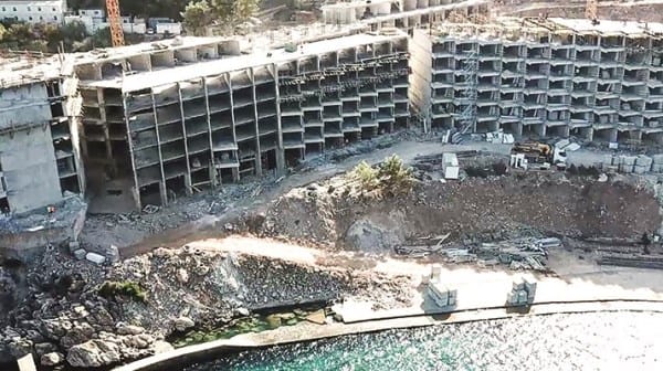 Sinpaş şimdi de şiddete başvurdu